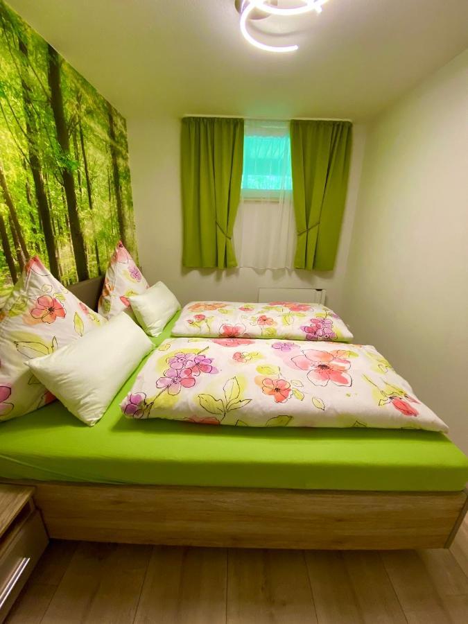 Ferienwohnung Guenter Im Tonbachtal Baiersbronn Esterno foto